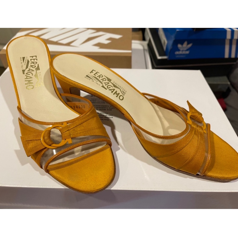 Salvatore Ferragamo Dark Yellow Slip On Heels Sandals US 8